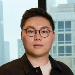Jarry Xiao 